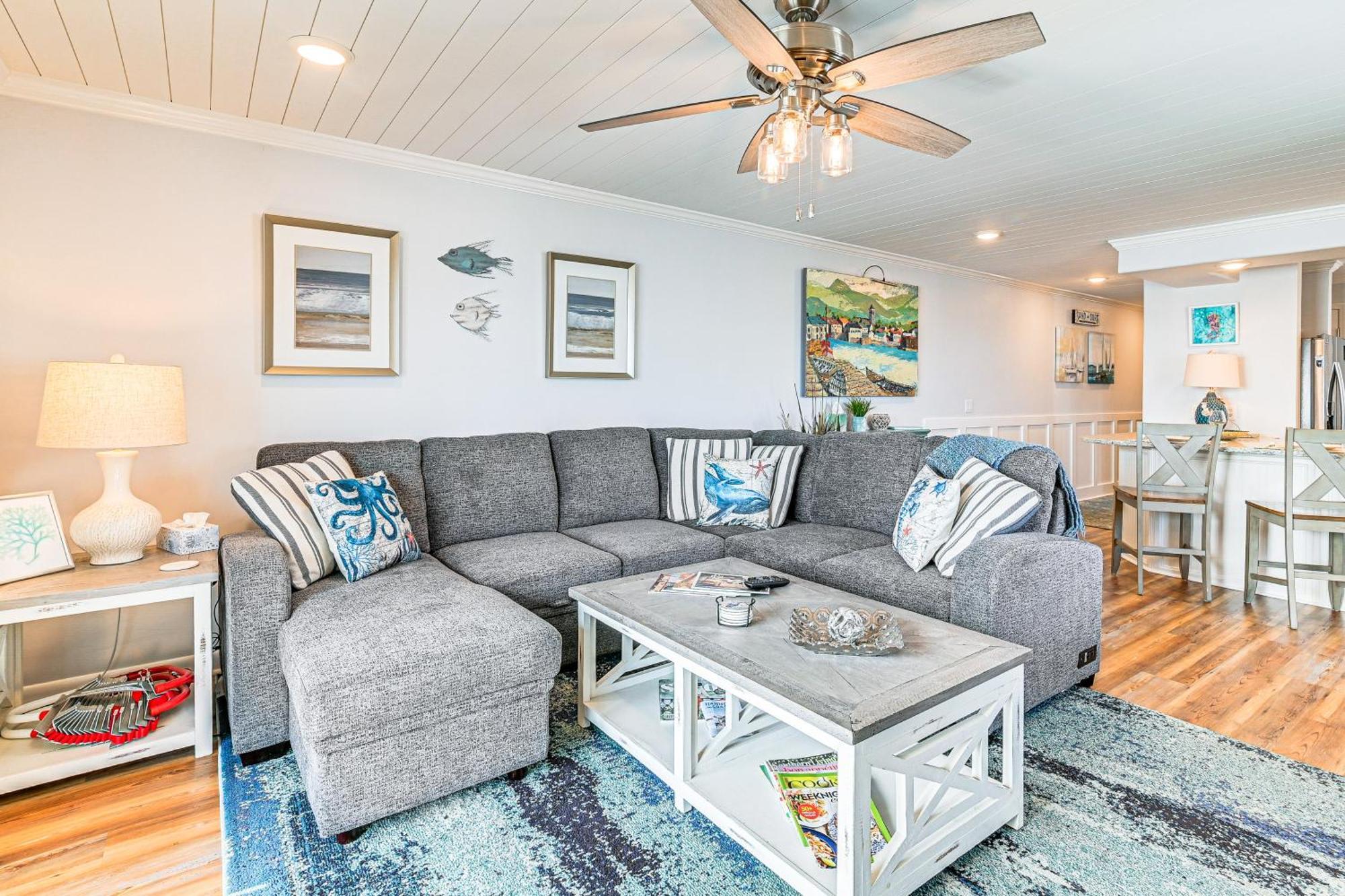 On-The-Beach Escape Oceanfront In Surfside! شاطئ ميرتل المظهر الخارجي الصورة